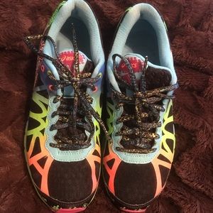 ASICS GEL-Noosa Tri 9 |Black/NeonCoral/Green |8US
